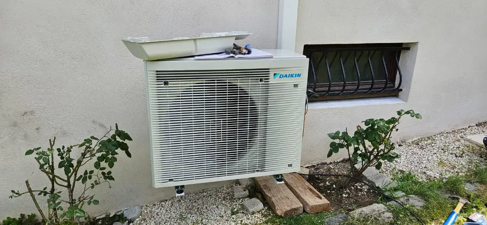 Quadrisplit daikin chassieu
